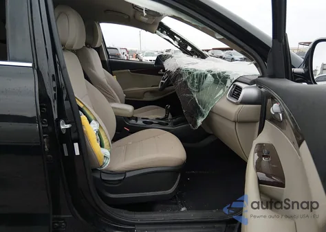 2016 Kia Sorento 3.3L Lx z USA, uszkodzony, nr VIN 5XYPG4A58GG094743